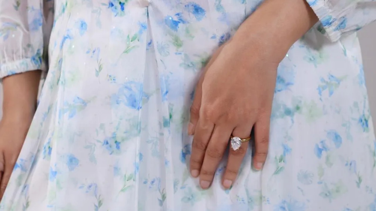 What to Wear with a Maxi Dress