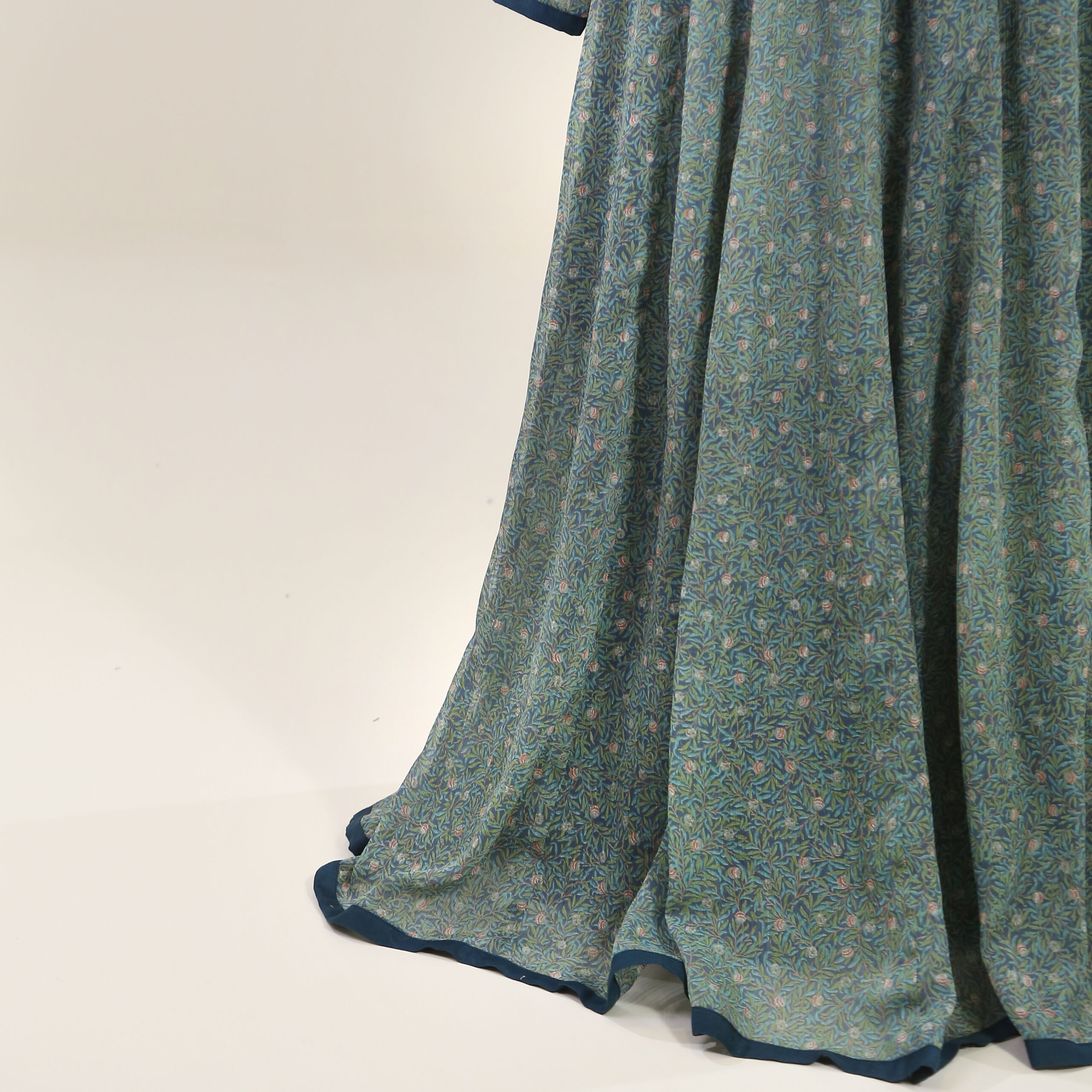 BELLS OF IRELAND - Image 2