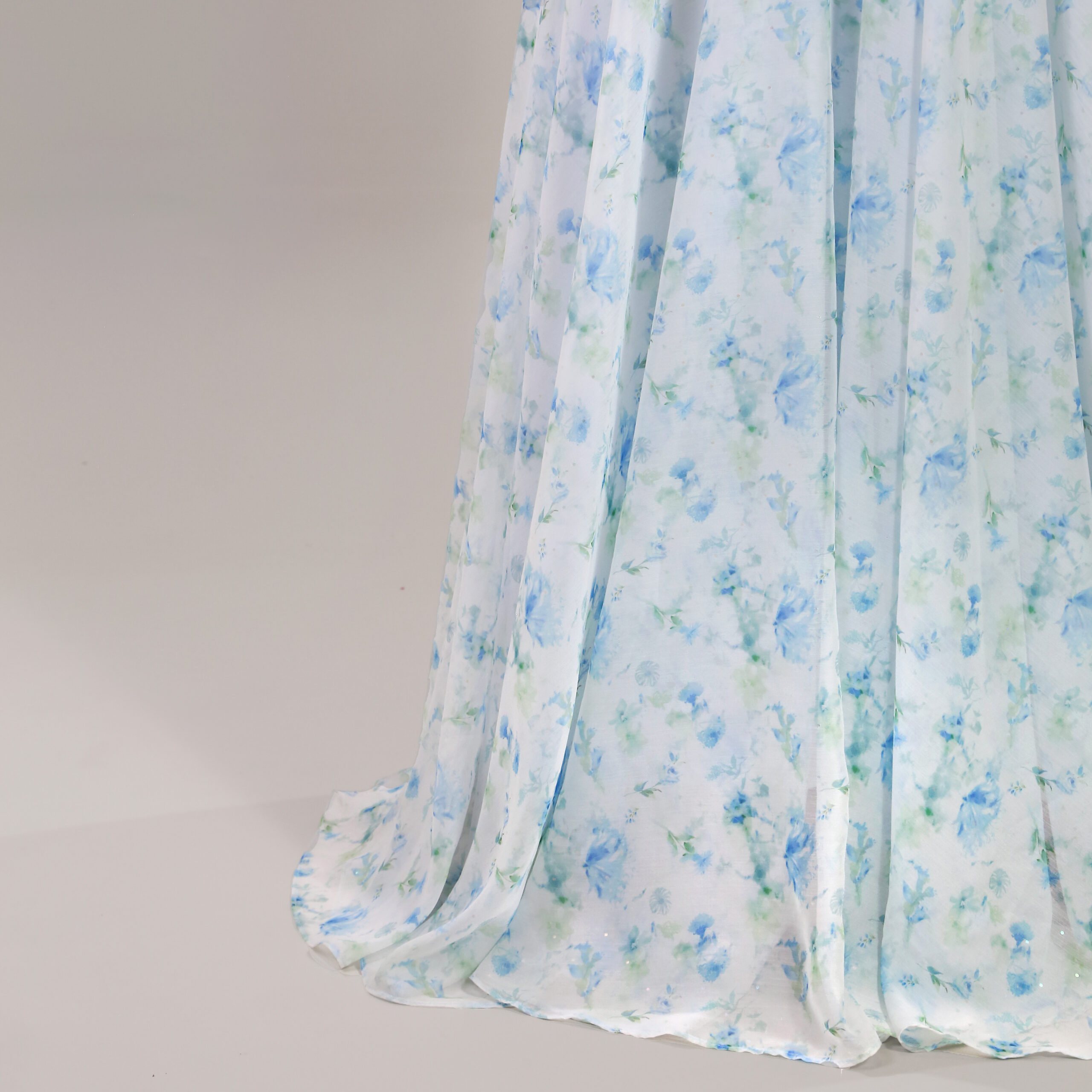 LILY OF THE NILE - Image 3